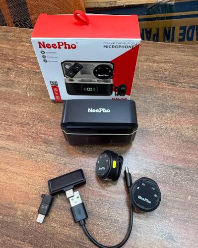 NeePho NP-58 2.4GHz Wireless Lavalier Microphone